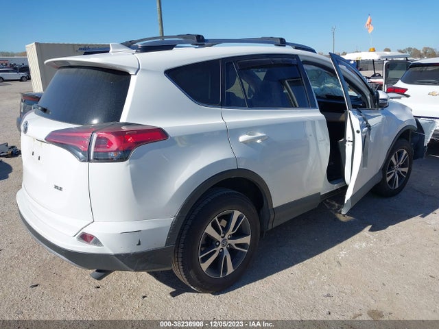 2018 TOYOTA RAV4 XLE VIN: JTMWFREV5JD133221