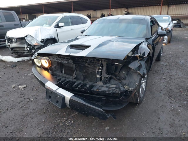 Dodge Challenger Sxt 2018 2C3CDZAG9JH130992 Image 12