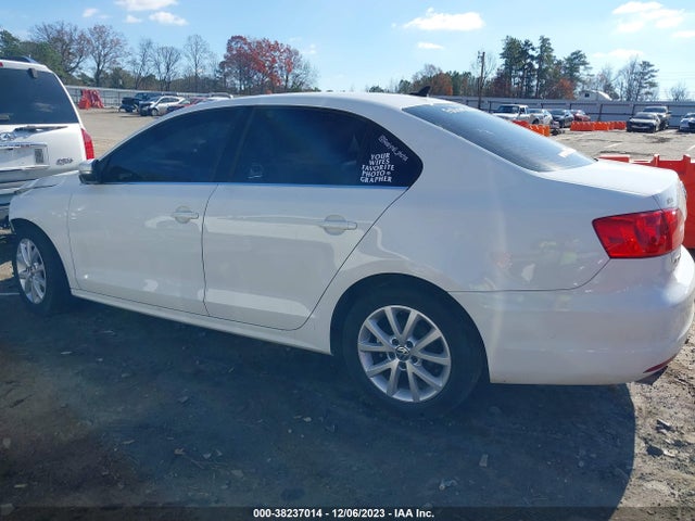 2013 VOLKSWAGEN JETTA 2.5L SE VIN: 3VWDP7AJ7DM360167