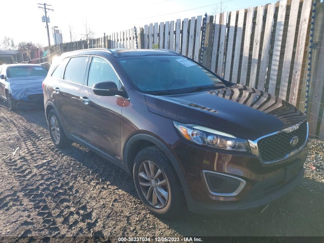 2016 KIA SORENTO 2.4L LX VIN: 5XYPGDA30GG070919
