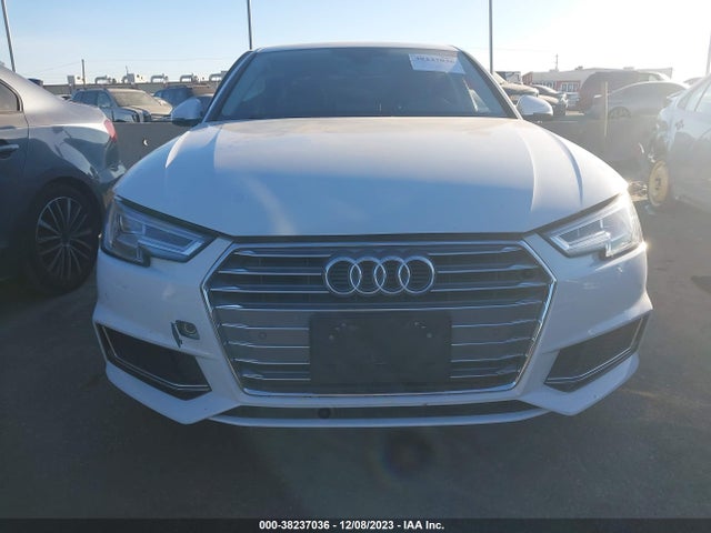 WAUHMAF44KN004398 Audi A4 40 Premium