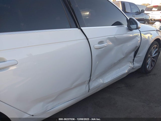 WAUHMAF44KN004398 Audi A4 40 Premium
