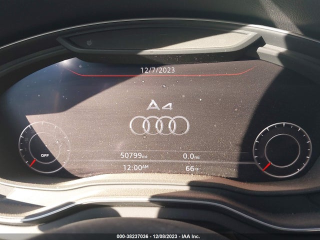 WAUHMAF44KN004398 Audi A4 40 Premium