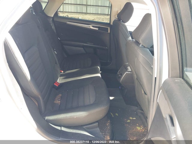 2020 FORD FUSION SE VIN: 3FA6P0HD2LR170268