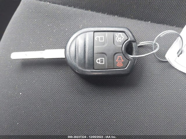 2017 FORD FIESTA SE VIN: 3FADP4BJ2HM115210