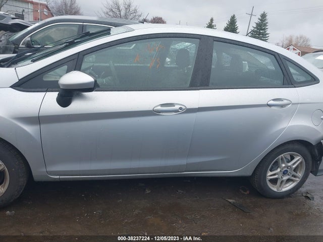 2017 FORD FIESTA SE VIN: 3FADP4BJ2HM115210