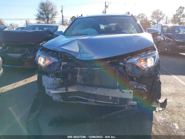 Toyota Rav4 Xle 2018 JTMWFREV2JJ197332 Image 13