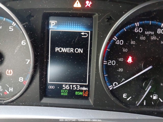 Toyota Rav4 Xle 2018 JTMWFREV2JJ197332 Image 16