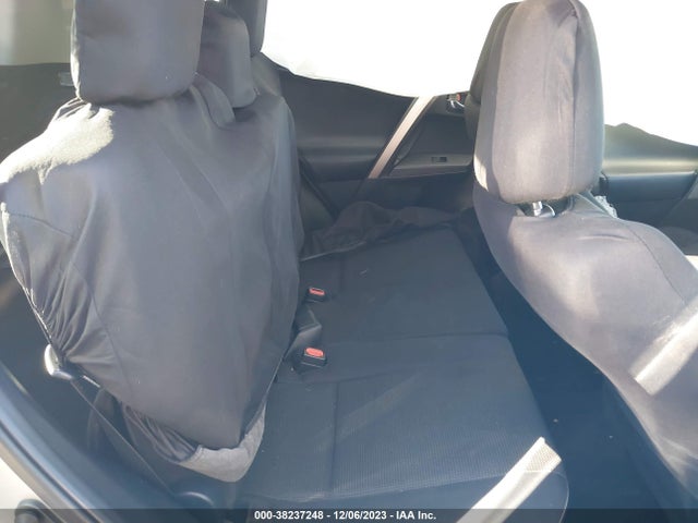 Toyota Rav4 Xle 2018 JTMWFREV2JJ197332 Image 8
