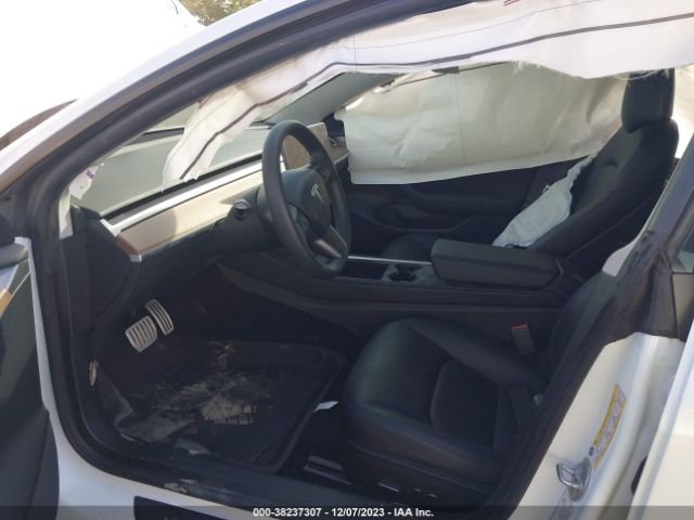 2023 TESLA MODEL 3 5YJ3E1EC1PF480617 Photo 4