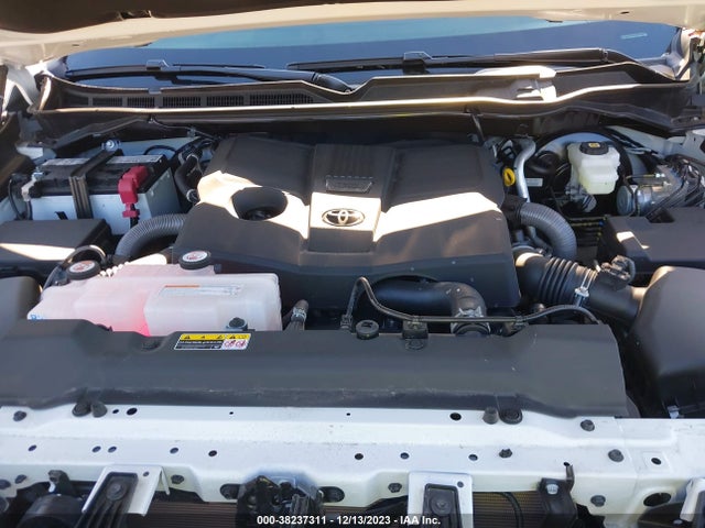 Toyota Tundra Sr5 2023 5TFLA5DB8PX126983 Image 10