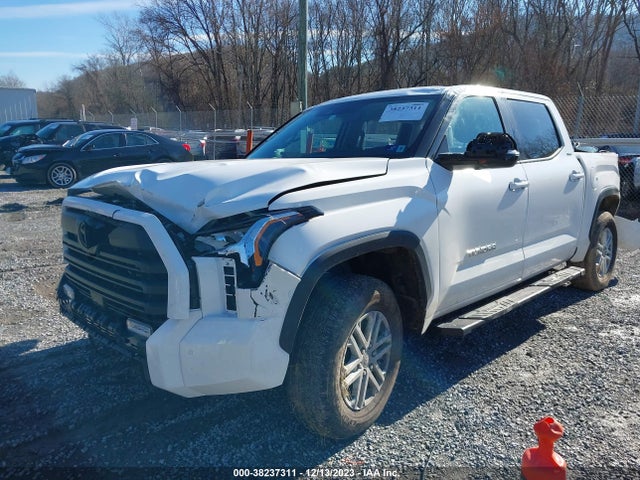 Toyota Tundra Sr5 2023 5TFLA5DB8PX126983 Image 2