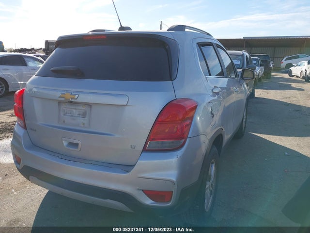 Chevrolet Trax Lt 2017 3GNCJLSB7HL180884 Image 4