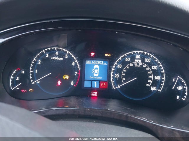 2011 HYUNDAI GENESIS 3.8 VIN: KMHGC4DE2BU139668