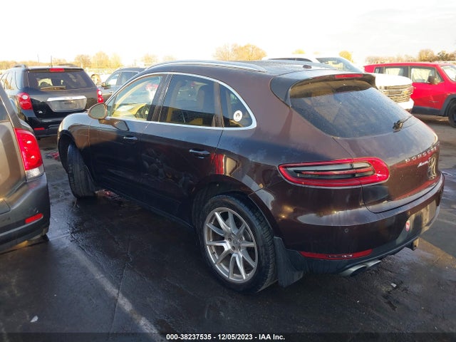 2015 PORSCHE MACAN WP1AB2A51FLB50791 Photo 2