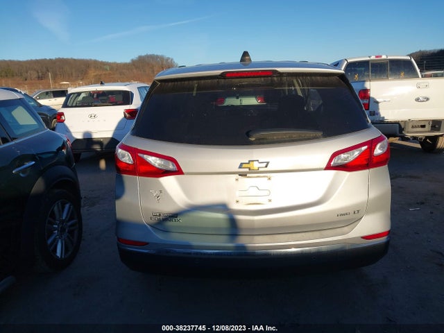 Chevrolet EQUINOX LT 2018 2GNAXSEV2J6302180 Image 16
