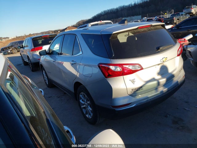 Chevrolet EQUINOX LT 2018 2GNAXSEV2J6302180 Image 3