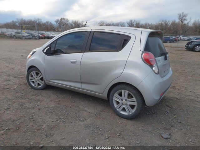Chevrolet SPARK LS 2015 KL8CB6S96FC803983 Image 3