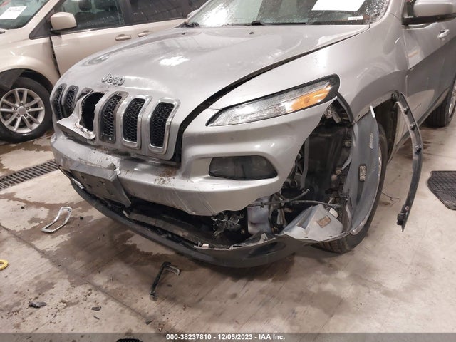 2015 JEEP CHEROKEE LIMITED VIN: 1C4PJMDB6FW772894