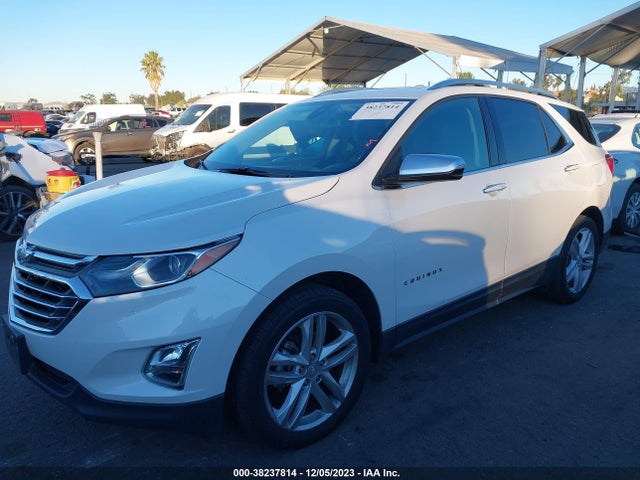 Chevrolet Equinox Premier 2018 2GNAXMEV7J6298073 Image 2