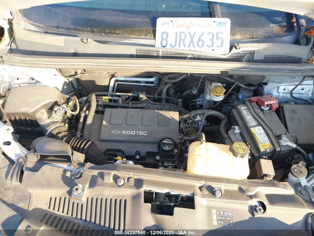 Chevrolet TRAX LS 2019 3GNCJKSB0KL341450 Image 10