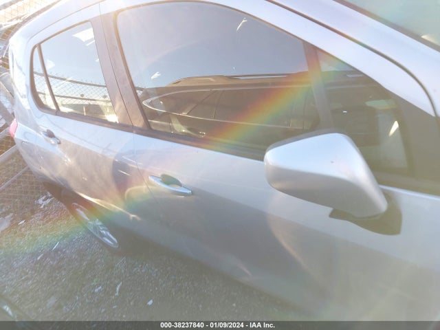 Chevrolet TRAX LS 2019 3GNCJKSB0KL341450 Image 13