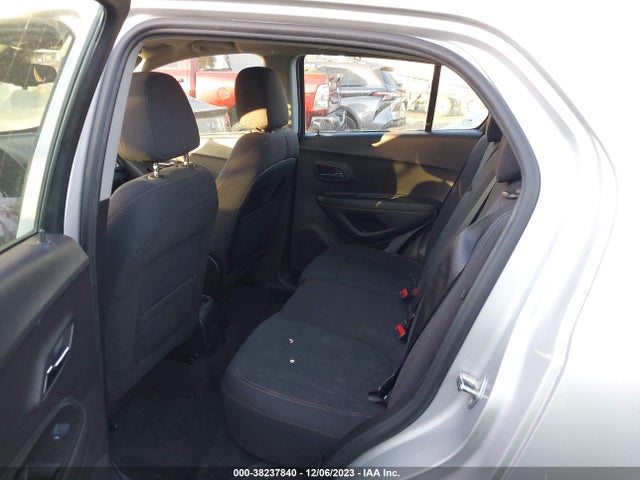 Chevrolet TRAX LS 2019 3GNCJKSB0KL341450 Image 8