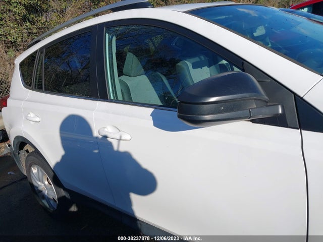 2014 TOYOTA RAV4 LE VIN: 2T3BFREV3EW151353