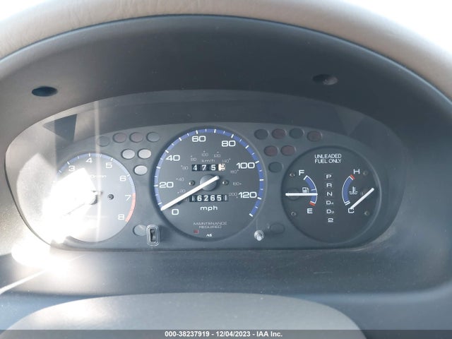 1998 HONDA CIVIC LX VIN: 2HGEJ6677WH519126