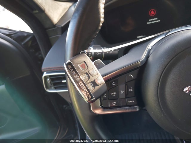 2019 JAGUAR F-PACE SADCL2GX0KA352659 Photo 10