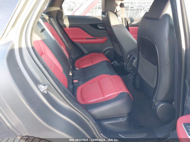 2019 JAGUAR F-PACE SADCL2GX0KA352659 Photo 7
