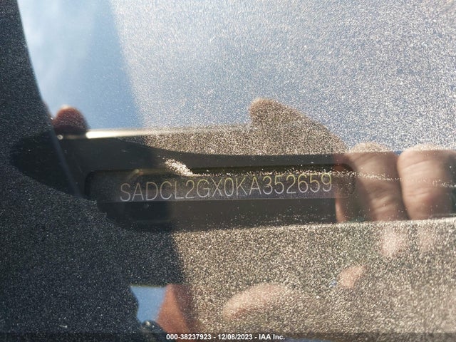 2019 JAGUAR F-PACE SADCL2GX0KA352659 Photo 8