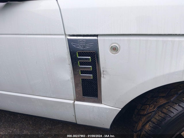 2011 LAND ROVER RANGE ROVER SUPERCHARGED VIN: SALMF1E47BA336798