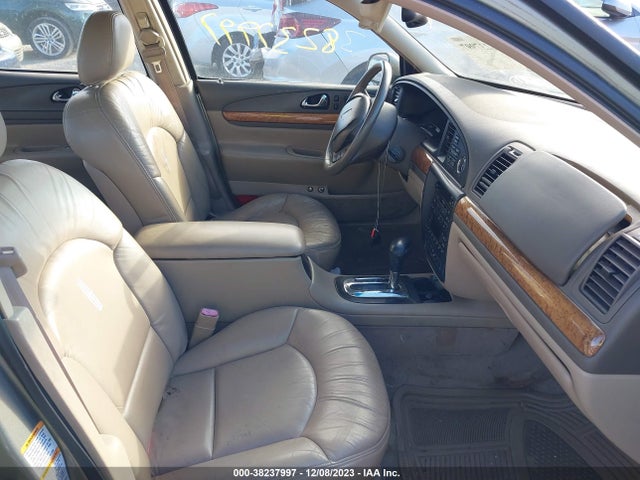 2000 LINCOLN CONTINENTAL VIN: 1LNHM97V8YY801653