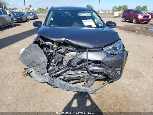 2018 TOYOTA RAV4 LE VIN: JTMZFREV7JJ181575