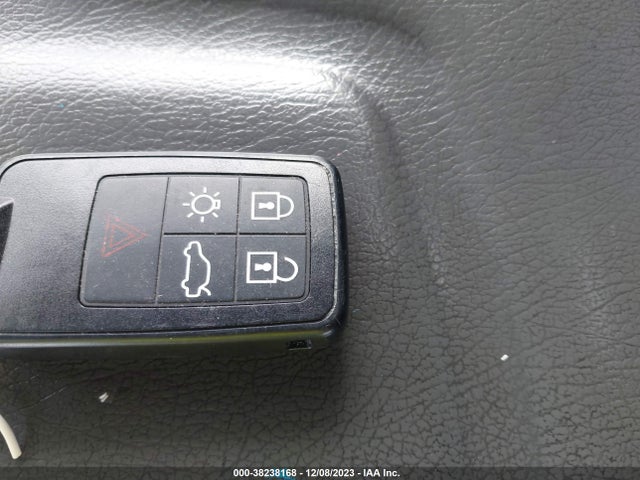 2012 VOLVO XC70 3.2/3.2 PLATINUM/3.2 PREMIER/3.2 PREMIER PLUS VIN: YV4940BZ2C1139372