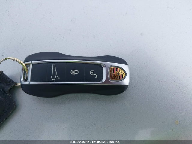 2018 PORSCHE PANAMERA WP0AF2A72JL141503 Photo 10