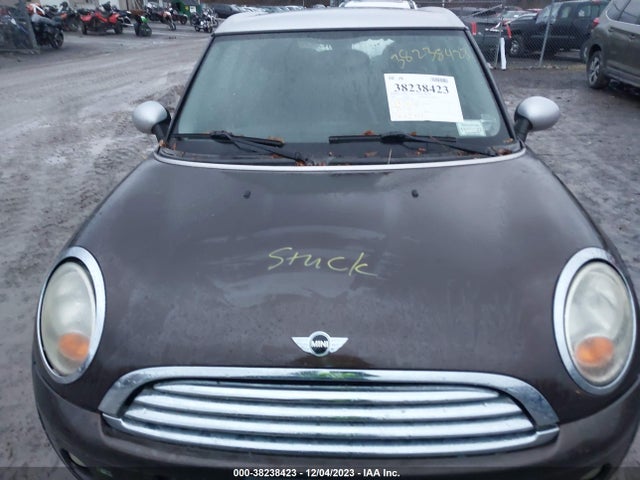 2009 MINI COOPER CLUBMAN WMWML33599TP97892 Photo 5