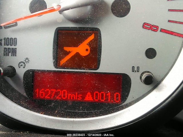 2009 MINI COOPER CLUBMAN WMWML33599TP97892 Photo 6