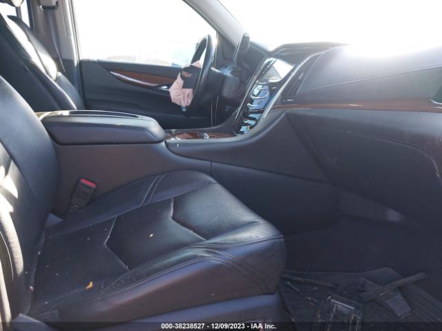 2016 CADILLAC ESCALADE ESV 1GYS4HKJ8GR145689 Photo 4