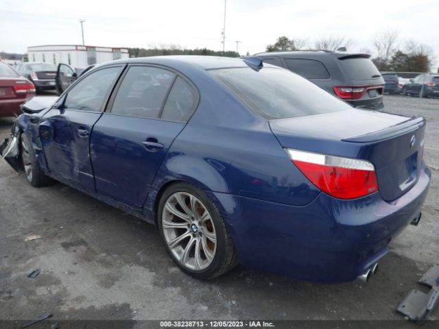 2006 BMW 5 SERIES WBSNB93566CX06465 Photo 2