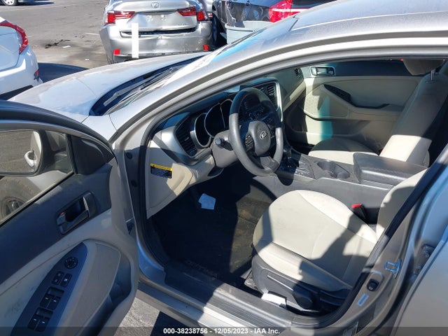 KIA Optima Lx 2015 KNAGM4A75F5546128 Image 5