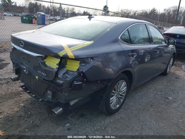 JTHBK1GG5E2138476 Lexus ES 350