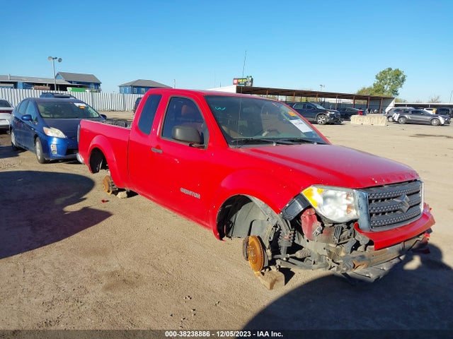 2011 SUZUKI EQUATOR VIN: 5Z62D0CT8BC434074