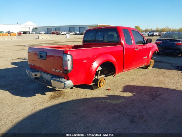 2011 SUZUKI EQUATOR VIN: 5Z62D0CT8BC434074