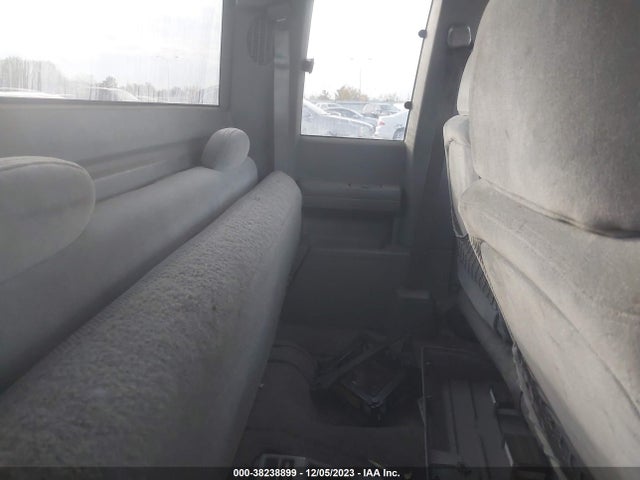 1996 CHEVROLET GMT-400 C1500 VIN: 2GCEC19R0T1181940