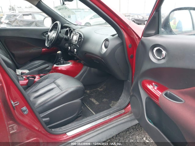 2011 NISSAN JUKE SL VIN: JN8AF5MR2BT001052