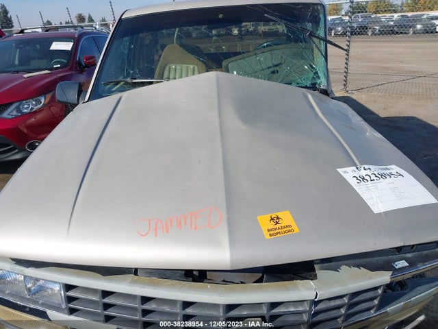 1993 CHEVROLET GMT-400 C1500 VIN: 2GCEC19KXP1128607