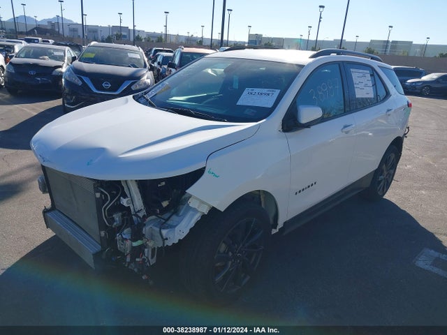 Chevrolet EQUINOX RS 2022 2GNAXMEV1N6124361 Image 2