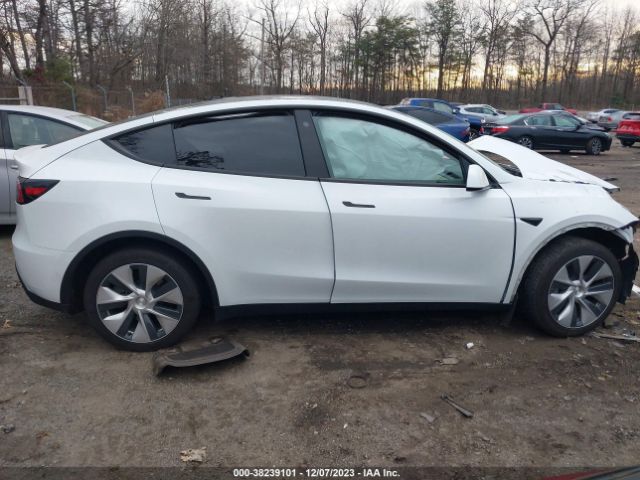7SAYGDEE7NF369007 Tesla Model Y Long Range Dual Motor All-wheel Drive